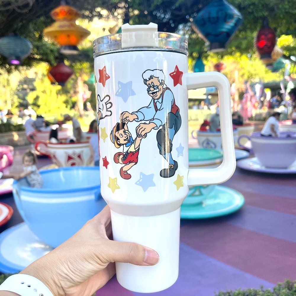 Disney Pinocchio 40 oz Tumbler/Water bottle/Mug with hand carry handle. … - Picture 4 of 12